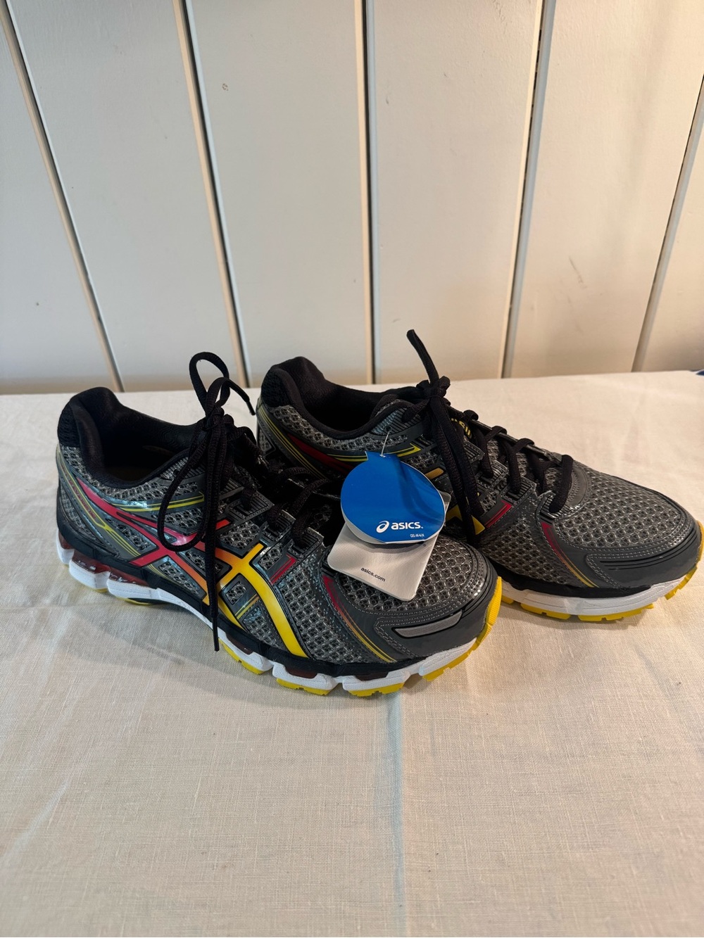 ASICS GEL-Kayano 19 Men’s 9.5 Gray Yellow Running Shoes T300Q Dynamic DuoMax